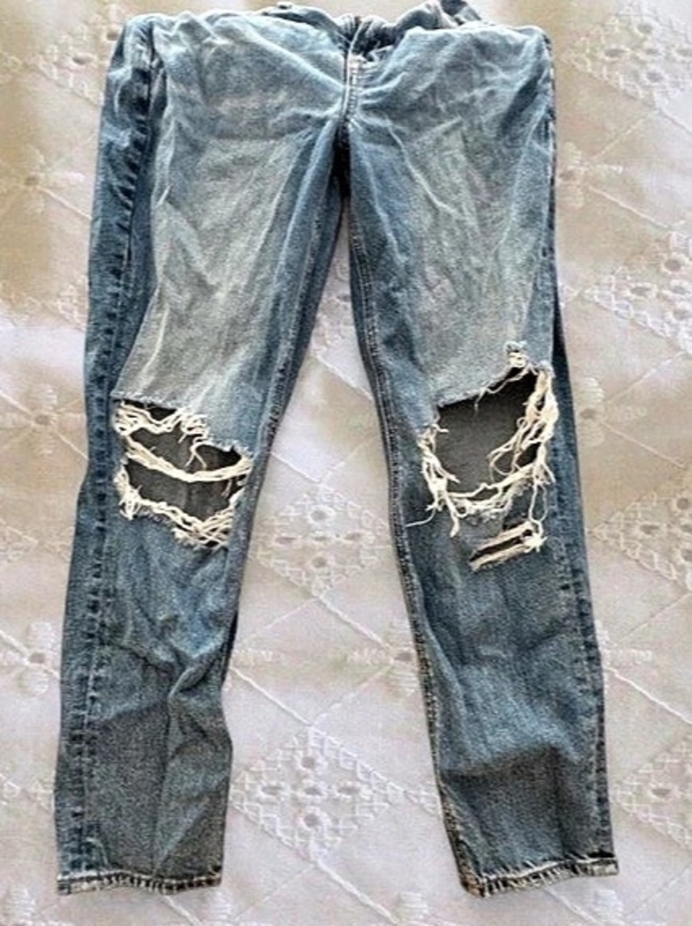 American Eagle Jegging Distressed Skinny Jeans in Blue Short